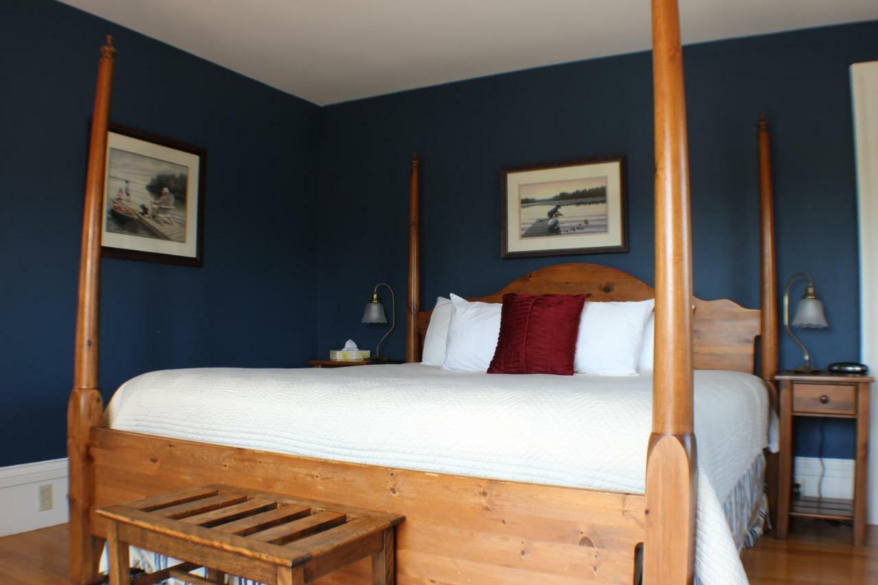 Evangeline Inn & Motel Grand-Pre Экстерьер фото