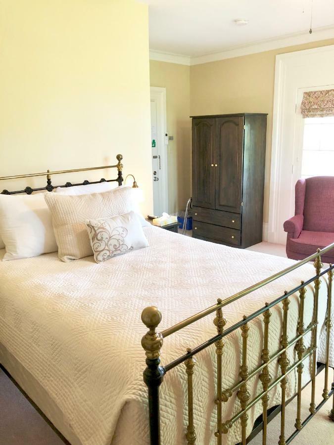 Evangeline Inn & Motel Grand-Pre Экстерьер фото